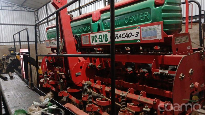 Foto 1 - Plantadeira Planti Center PC 9/8 ano 2013