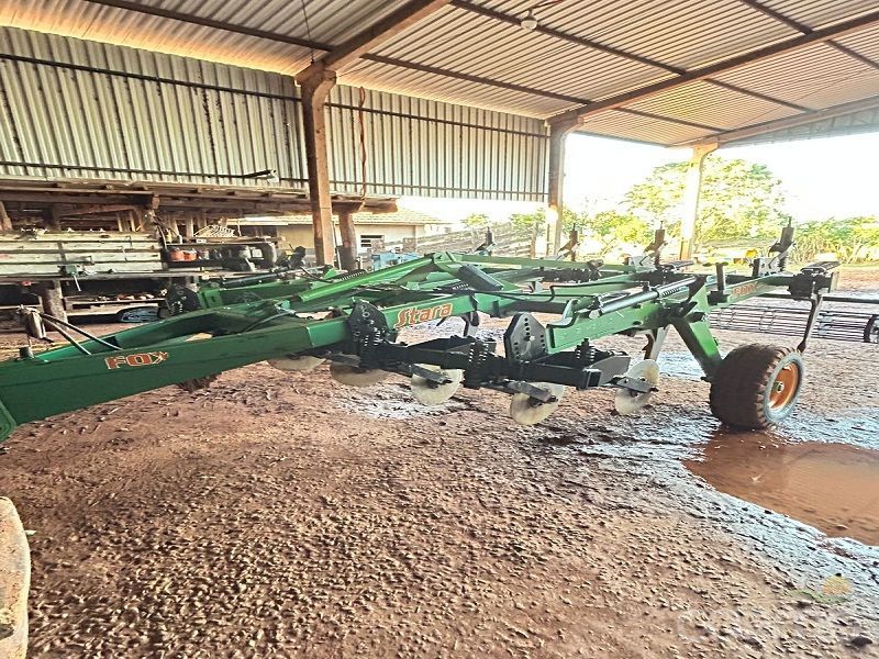 Foto 2 - Escarificador STARA FOX ano 2013