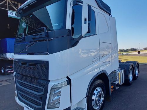 Cavalo Volvo FH500 6x4T