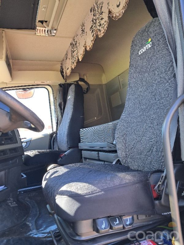 Foto 6 - Cavalo Volvo FH500 6x4T ano 2018/2019