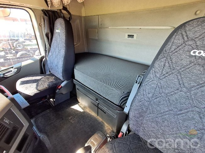 Foto 8 - Cavalo Volvo FH500 6x4T ano 2018/2019