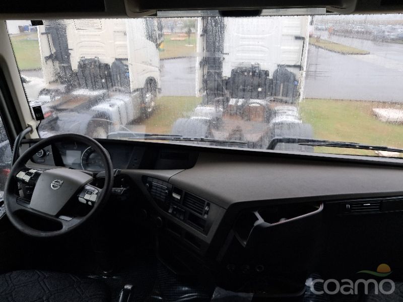 Foto 6 - Cavalo Volvo FH500 6x4T ano 2016/2017