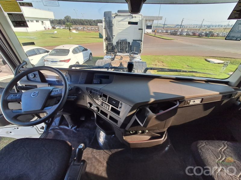 Foto 8 - Cavalo Volvo FH500 6x4T ano 2018/2019