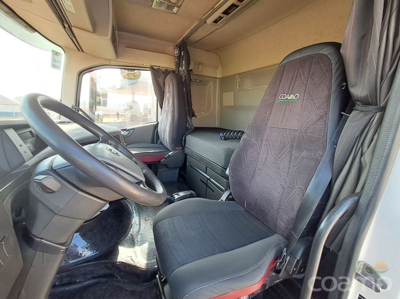 Foto 6 - Cavalo Volvo FH500 6x4T ano 2018/2019