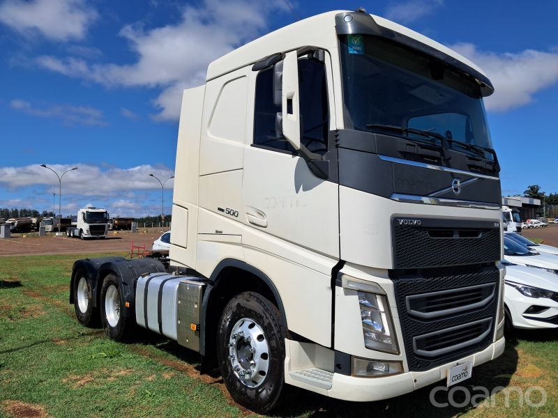 Foto 2 - Cavalo Volvo FH500 6x4T ano 2018/2019