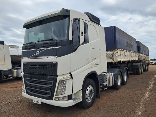 Conjunto Volvo/Random FH 500 6x4/Bi-caçamba Randon