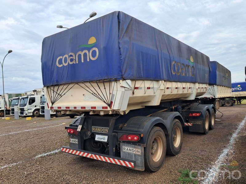 Foto 4 - Semi-reboque Randon Bi Caçamba ano 2016/2017